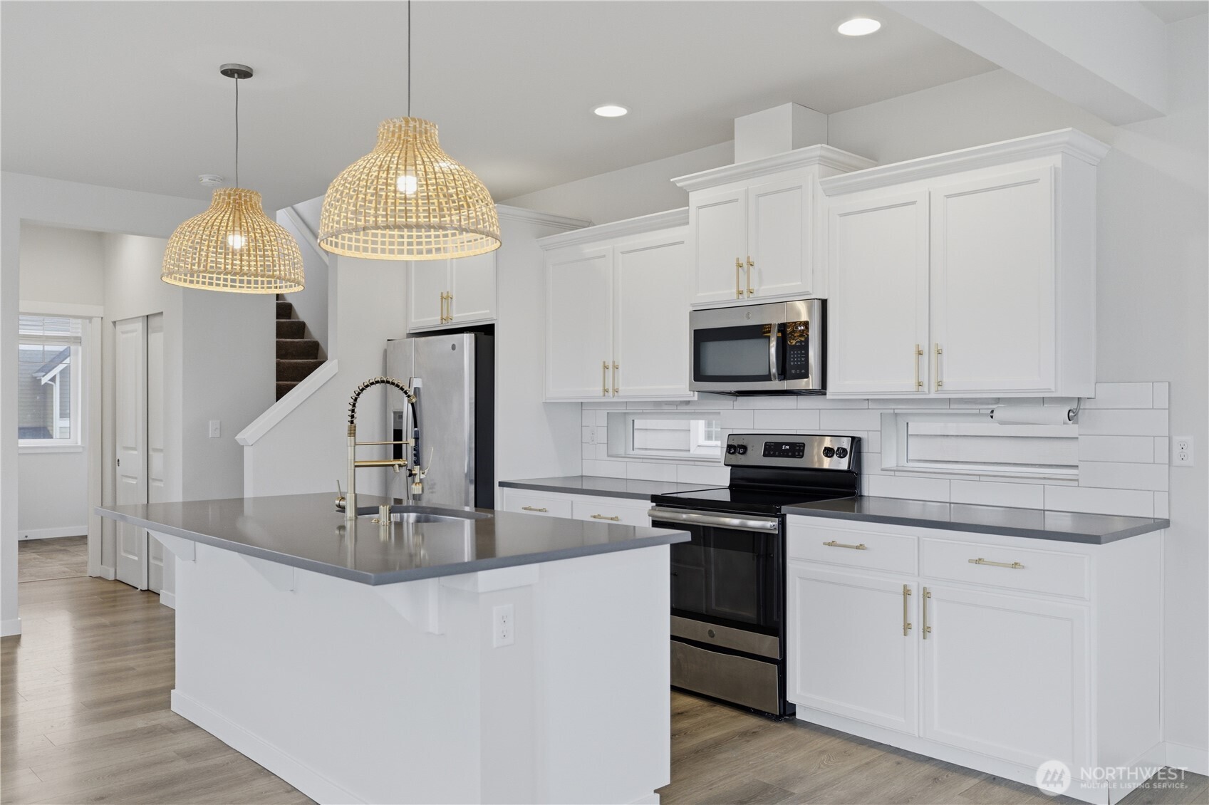 13319 96th Avenue Ct E, Puyallup, WA 98373