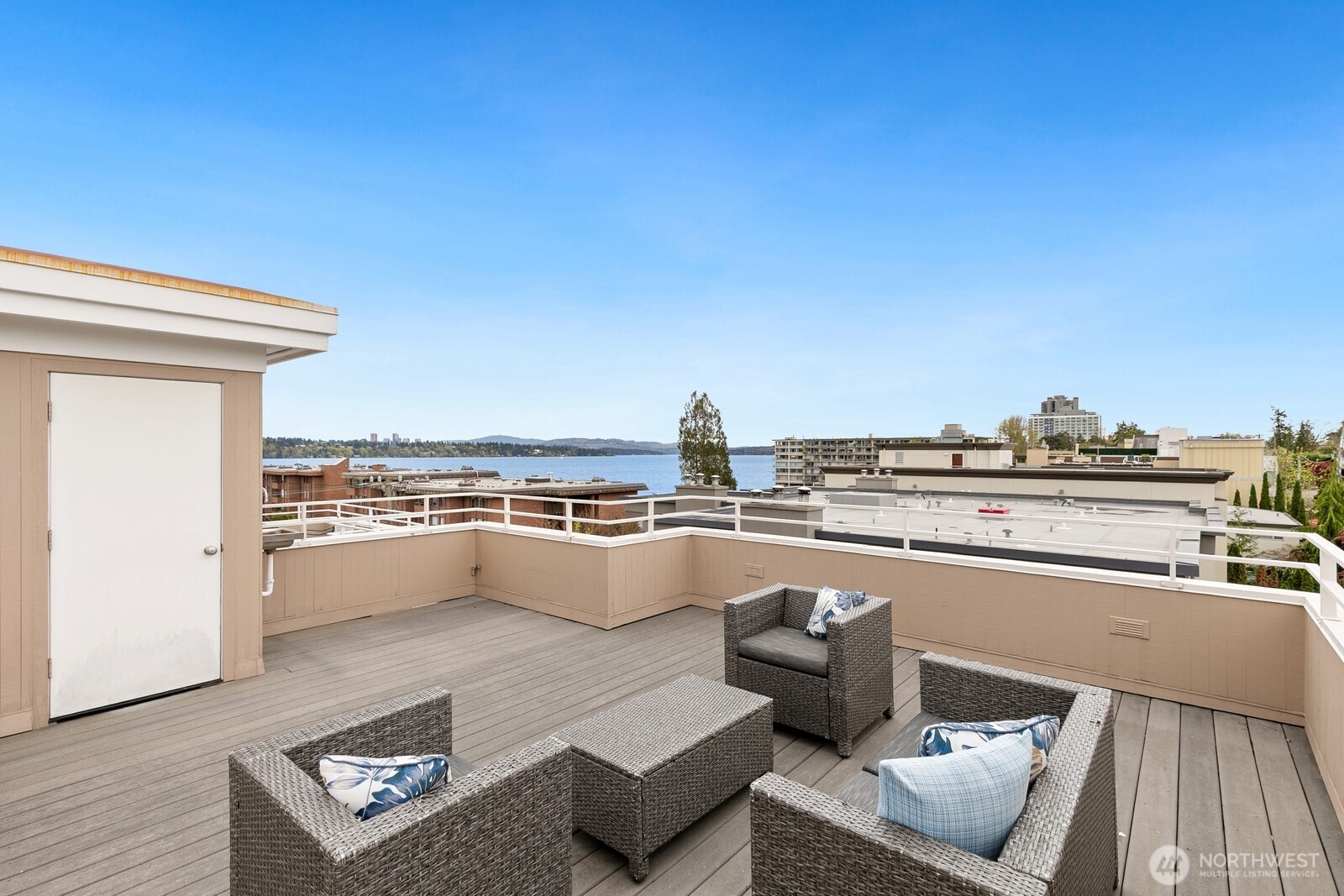 2341 43rd Avenue E, Seattle, WA 98112