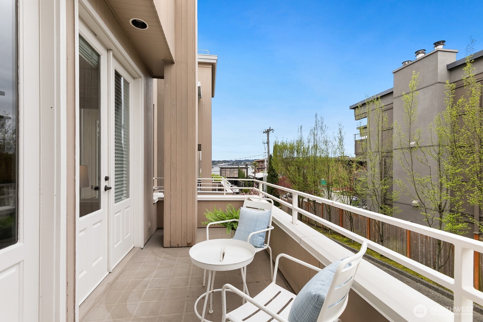 2341 43rd Avenue E, Seattle, WA 98112