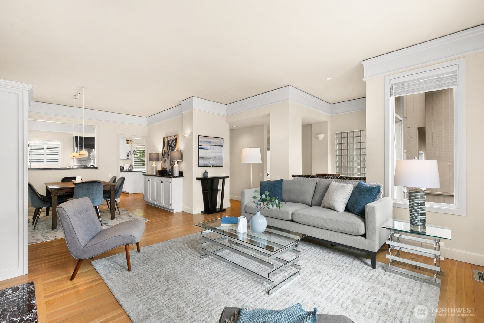 2341 43rd Avenue E, Seattle, WA 98112