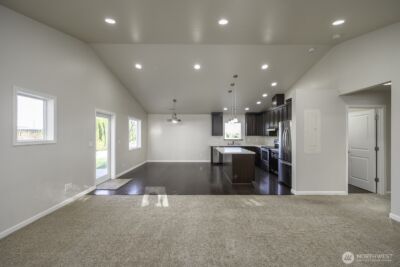 2143 NE Valley Road , Moses Lake, WA 98837 - Photo 12
