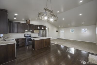 2143 NE Valley Road , Moses Lake, WA 98837 - Photo 13