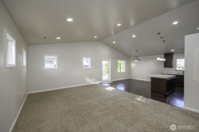 2143 NE Valley Road , Moses Lake, WA 98837 - Photo 9