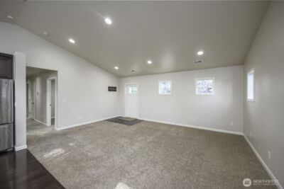 2143 NE Valley Road , Moses Lake, WA 98837 - Photo 10