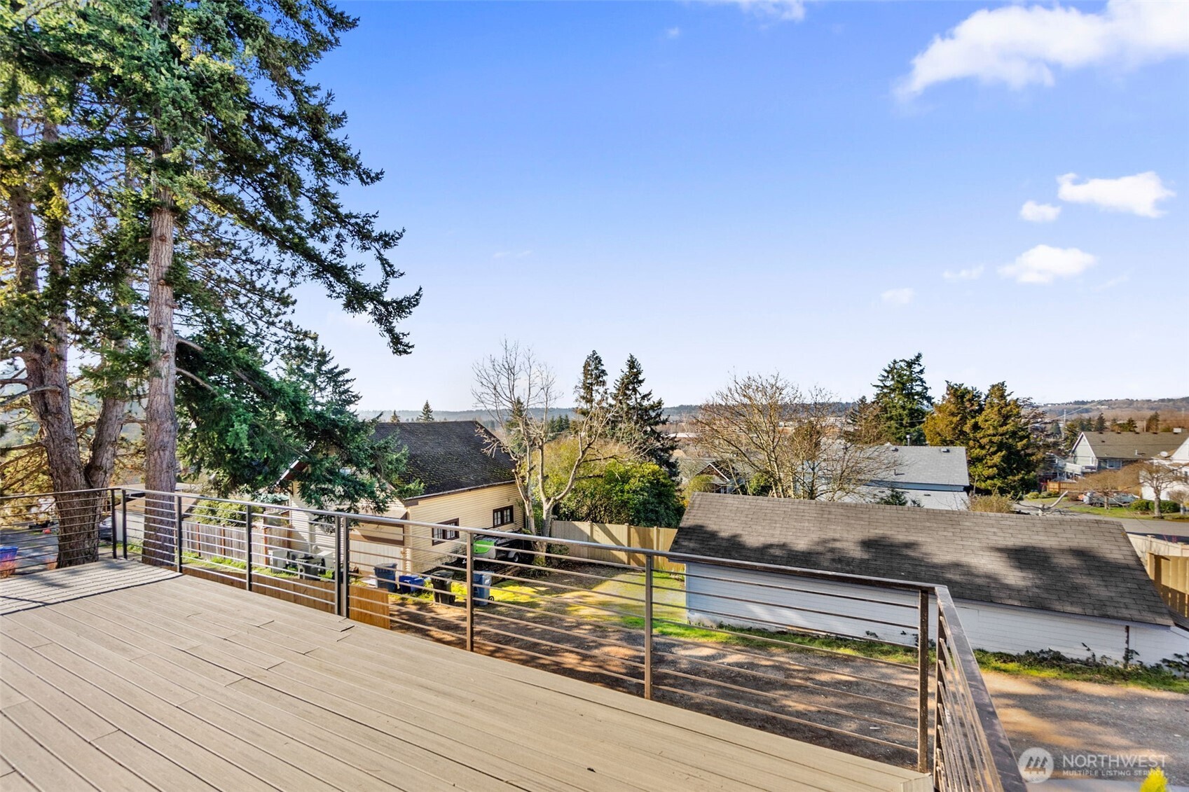 437 Hazel Avenue N, Kent, WA 98030