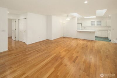 4309 7th Street Pl SE, Puyallup, WA 98374 - Photo 5