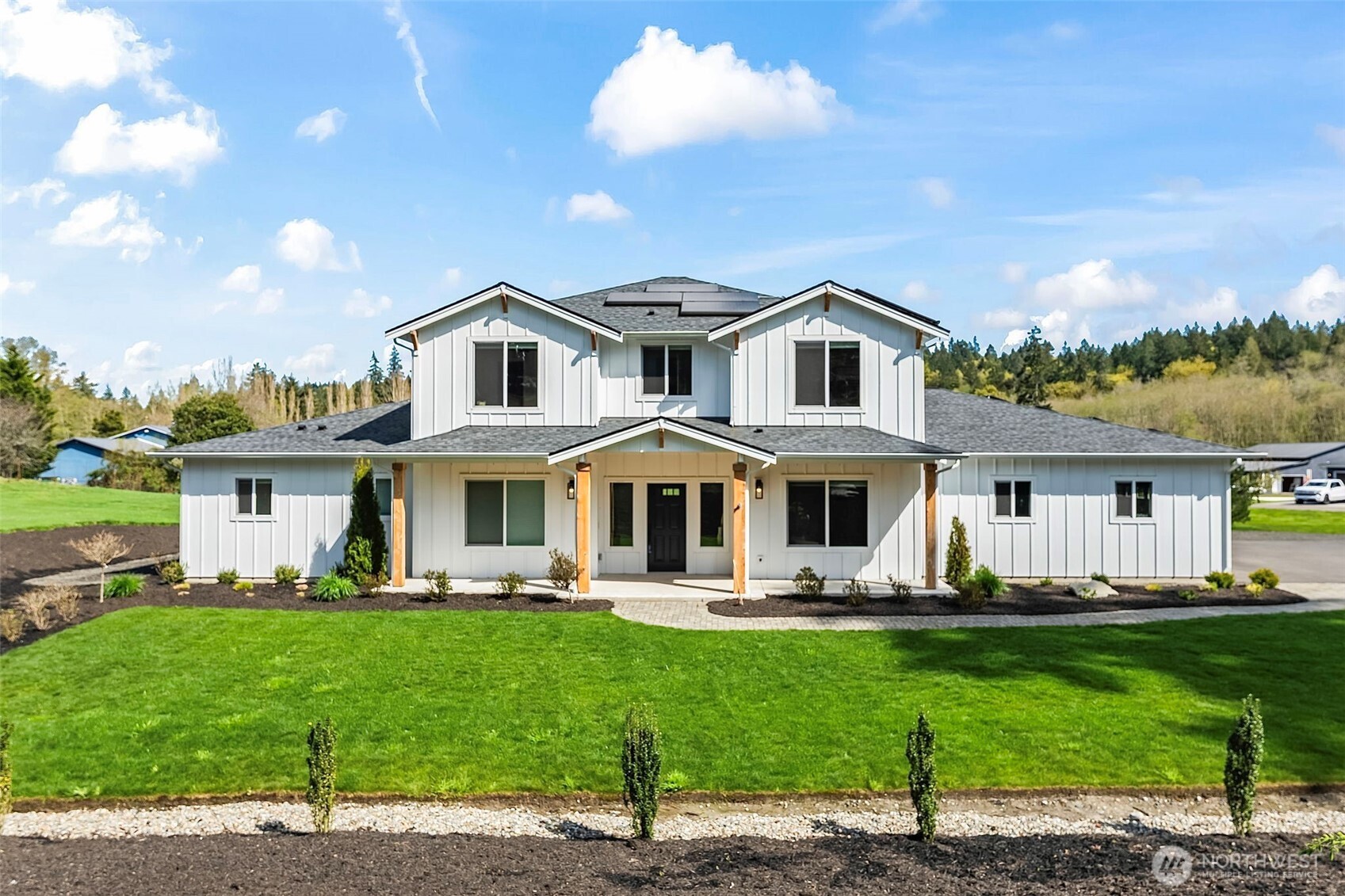 5946 SE Lake Valley Road , Port Orchard, WA 98367