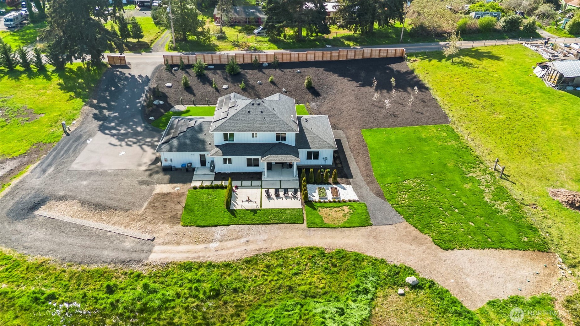 5946 SE Lake Valley Road , Port Orchard, WA 98367