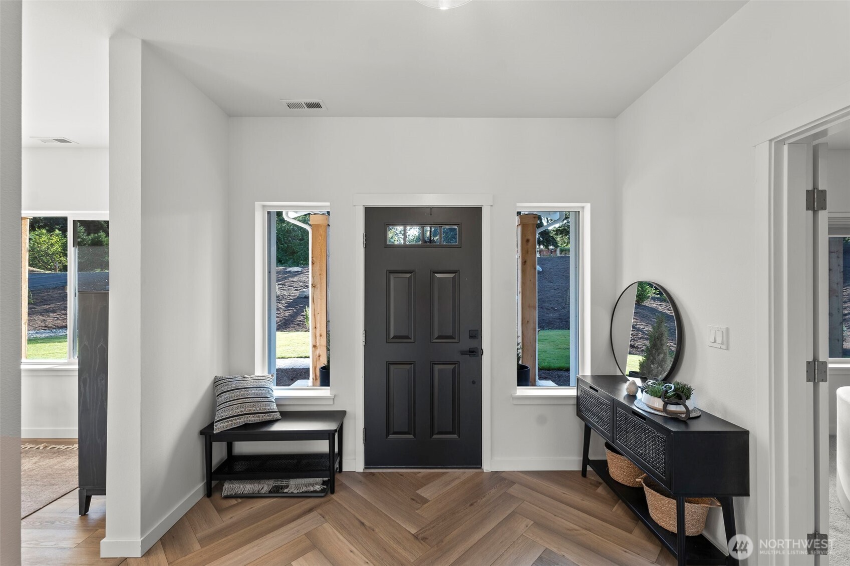 5946 SE Lake Valley Road , Port Orchard, WA 98367