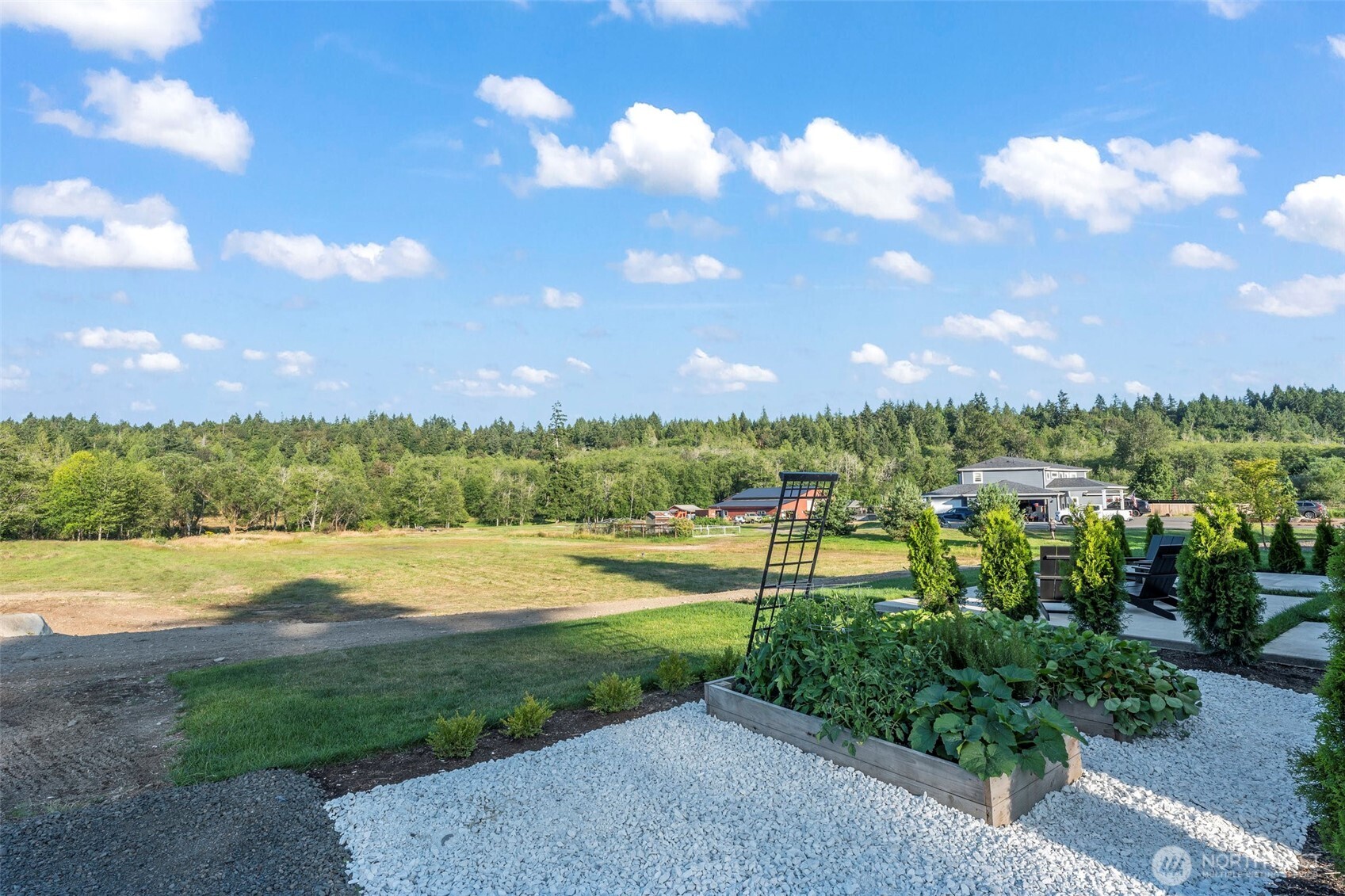 5946 SE Lake Valley Road , Port Orchard, WA 98367