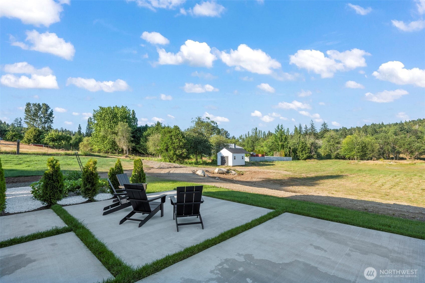 5946 SE Lake Valley Road , Port Orchard, WA 98367