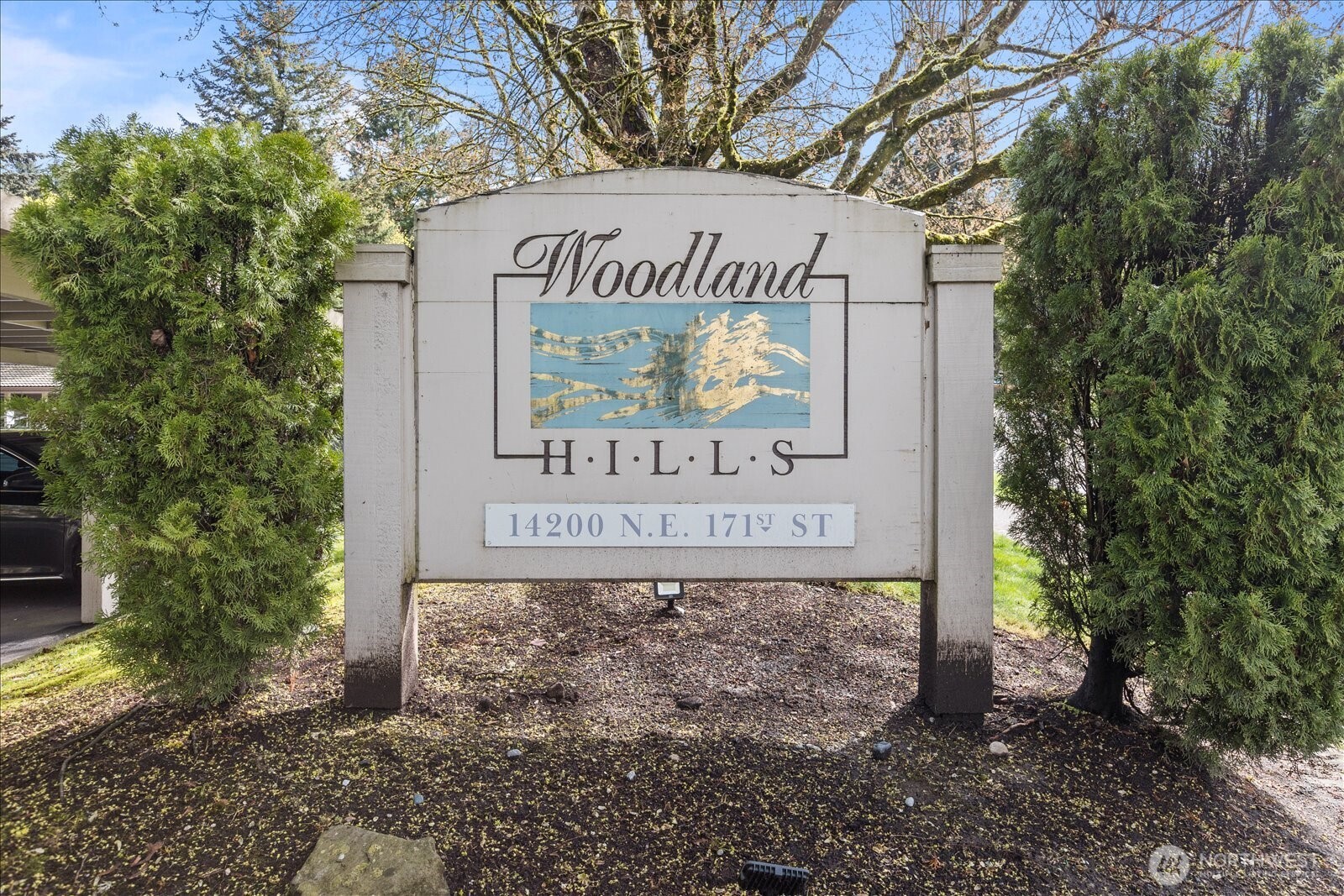 14200 NE 171st St #E104, Woodinville, WA 98072