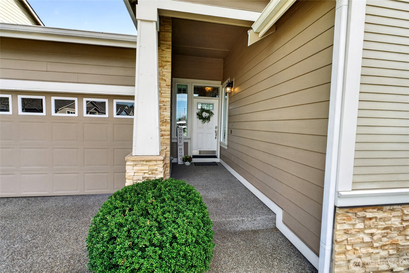 646 Mandee Street SE, Lacey, WA 98513