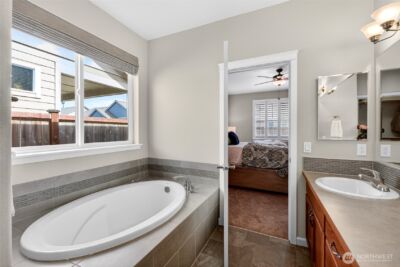 646 Mandee Street SE, Lacey, WA 98513 - Photo 24