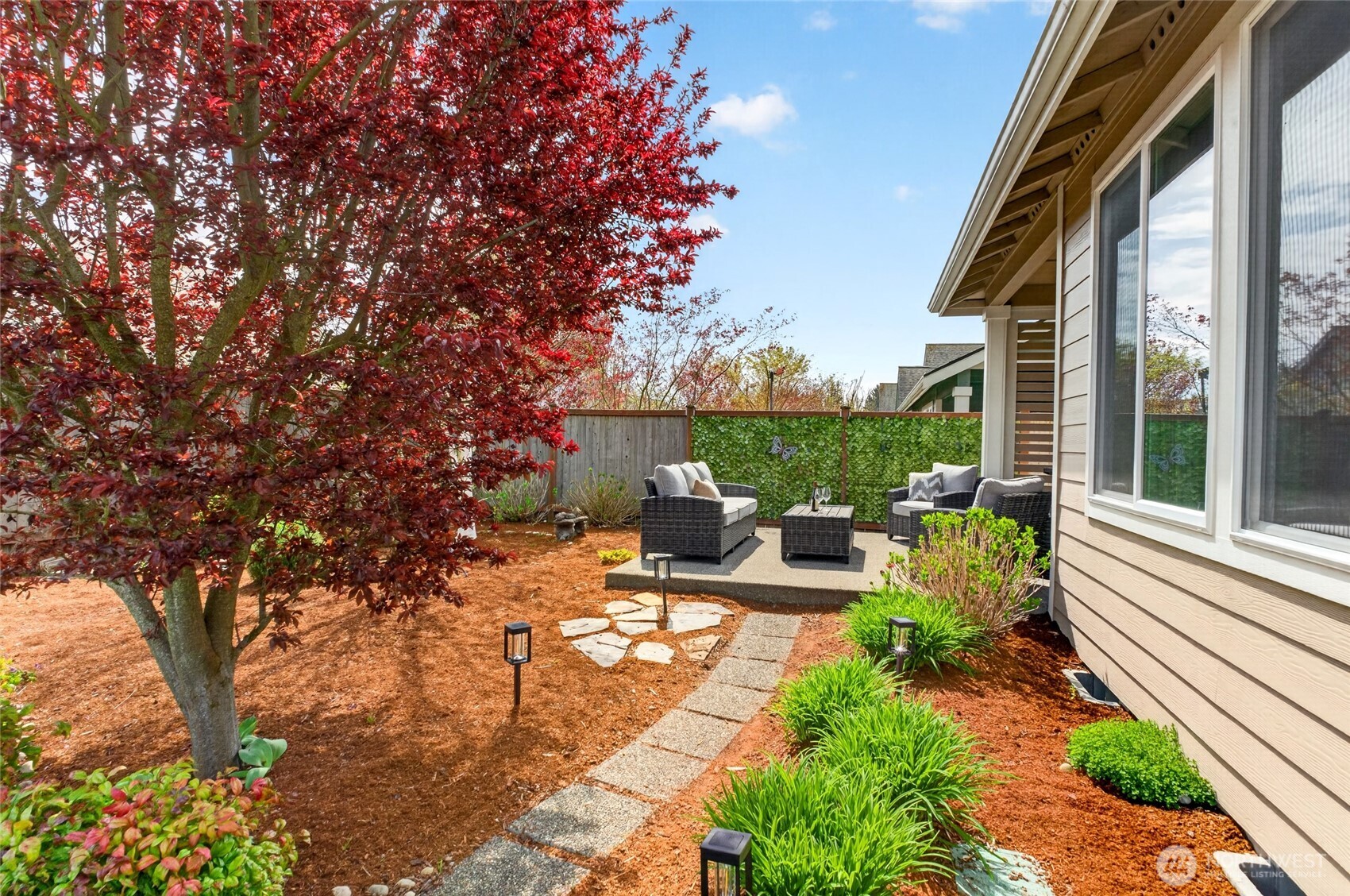 646 Mandee Street SE, Lacey, WA 98513
