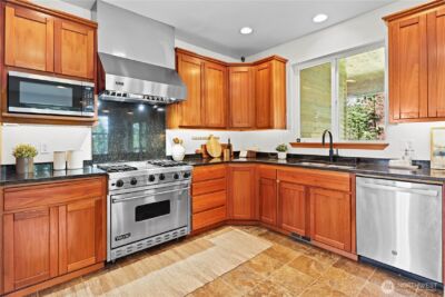 715 183rd Street SE, Bothell, WA 98012 - Photo 12
