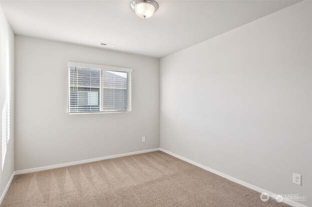 6930 Oleander Ave NE , Lacey, WA 98516