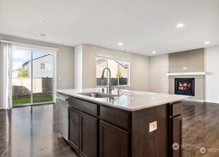6930 Oleander Ave NE , Lacey, WA 98516