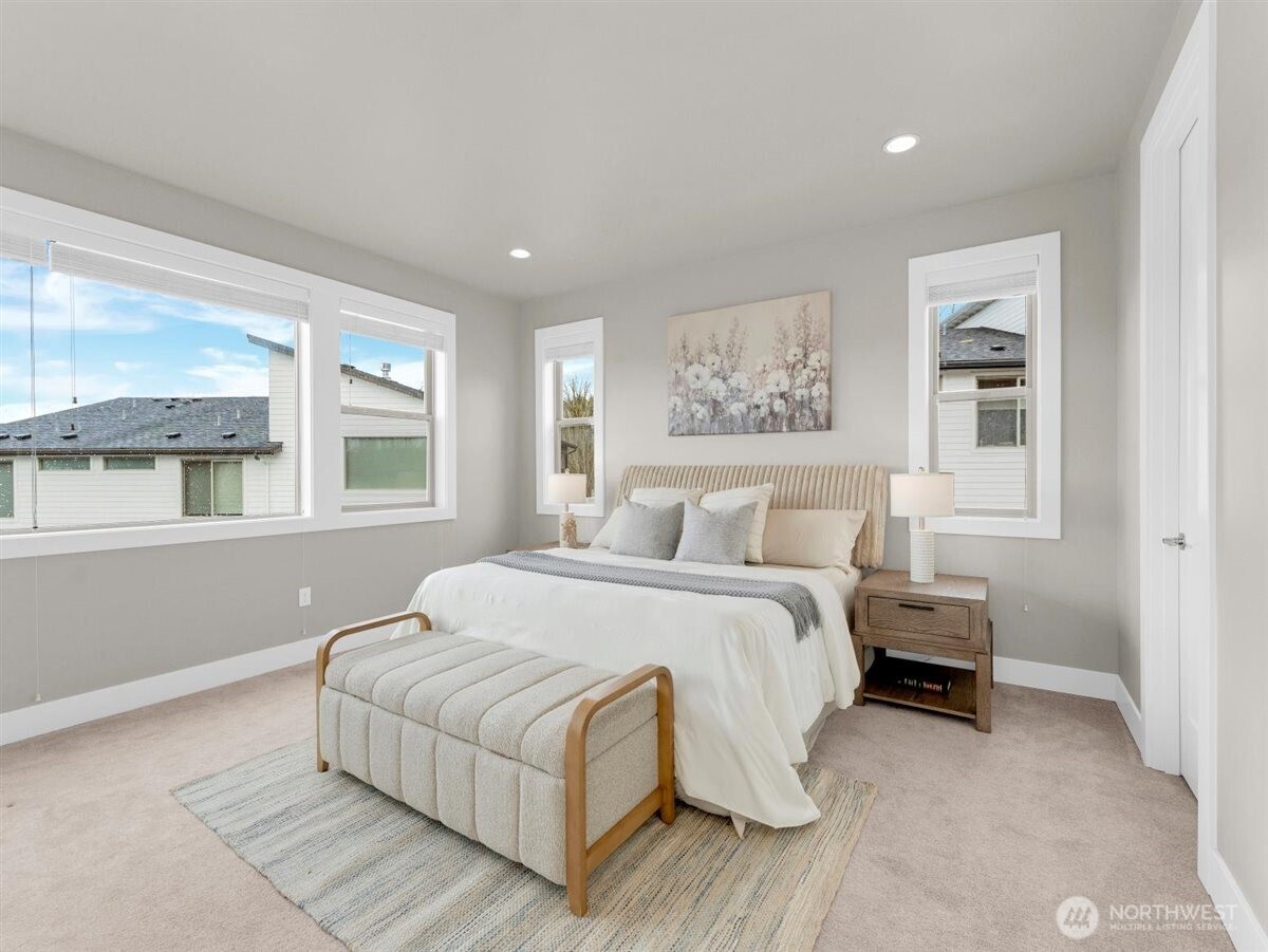 13657 SE 67th Lane #8H-3, Newcastle, WA 98059