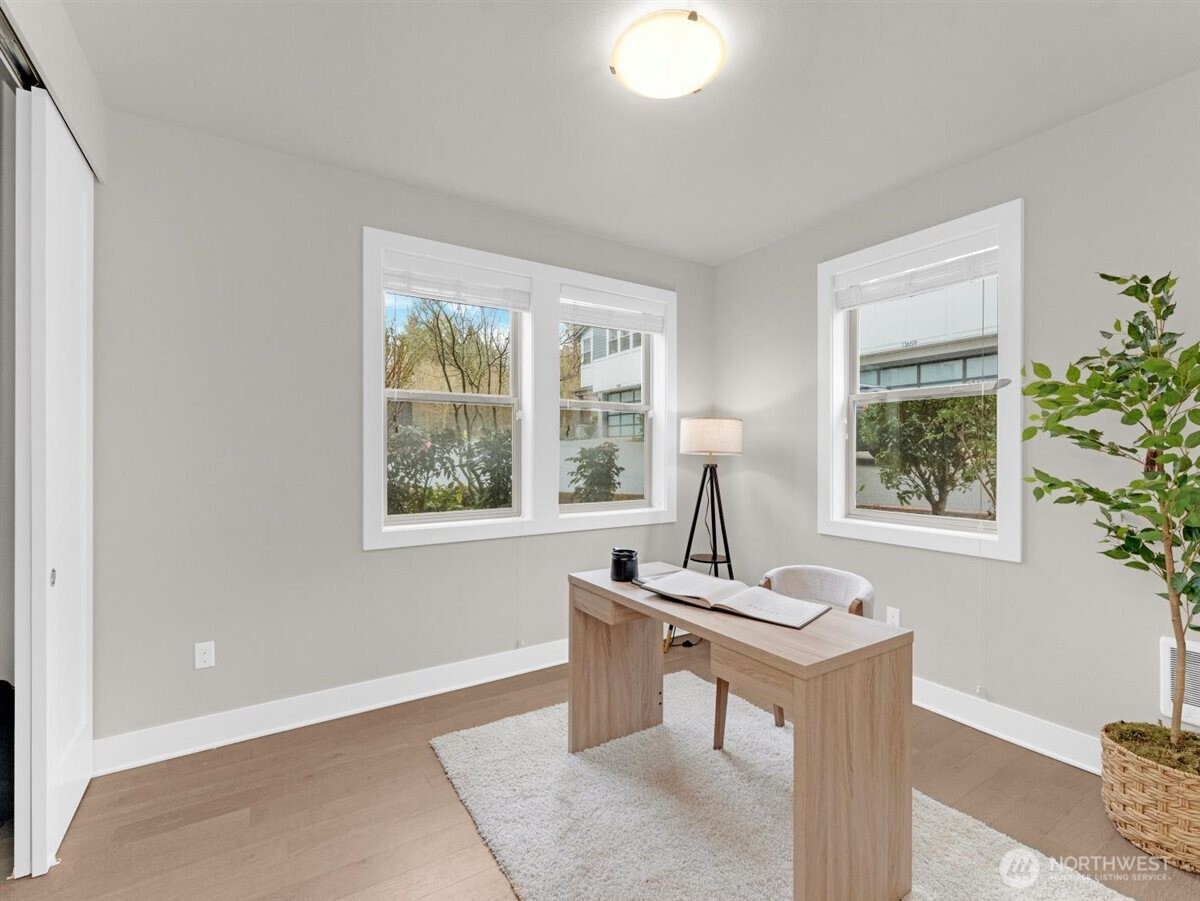 13657 SE 67th Lane #8H-3, Newcastle, WA 98059