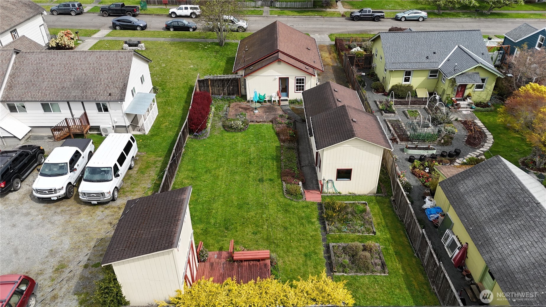114 W 9 TH , Port Angeles, WA 98362