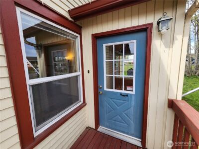 114 W 9 TH , Port Angeles, WA 98362 - Photo 5