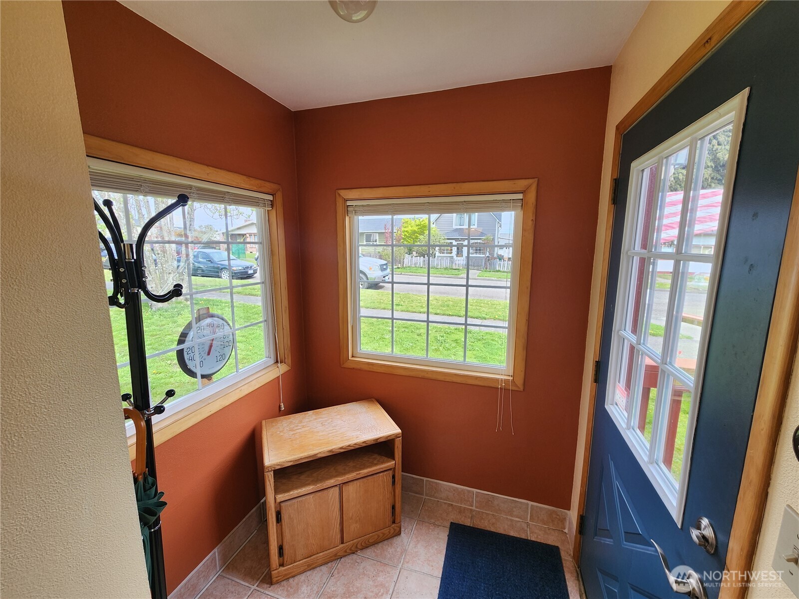 114 W 9 TH , Port Angeles, WA 98362