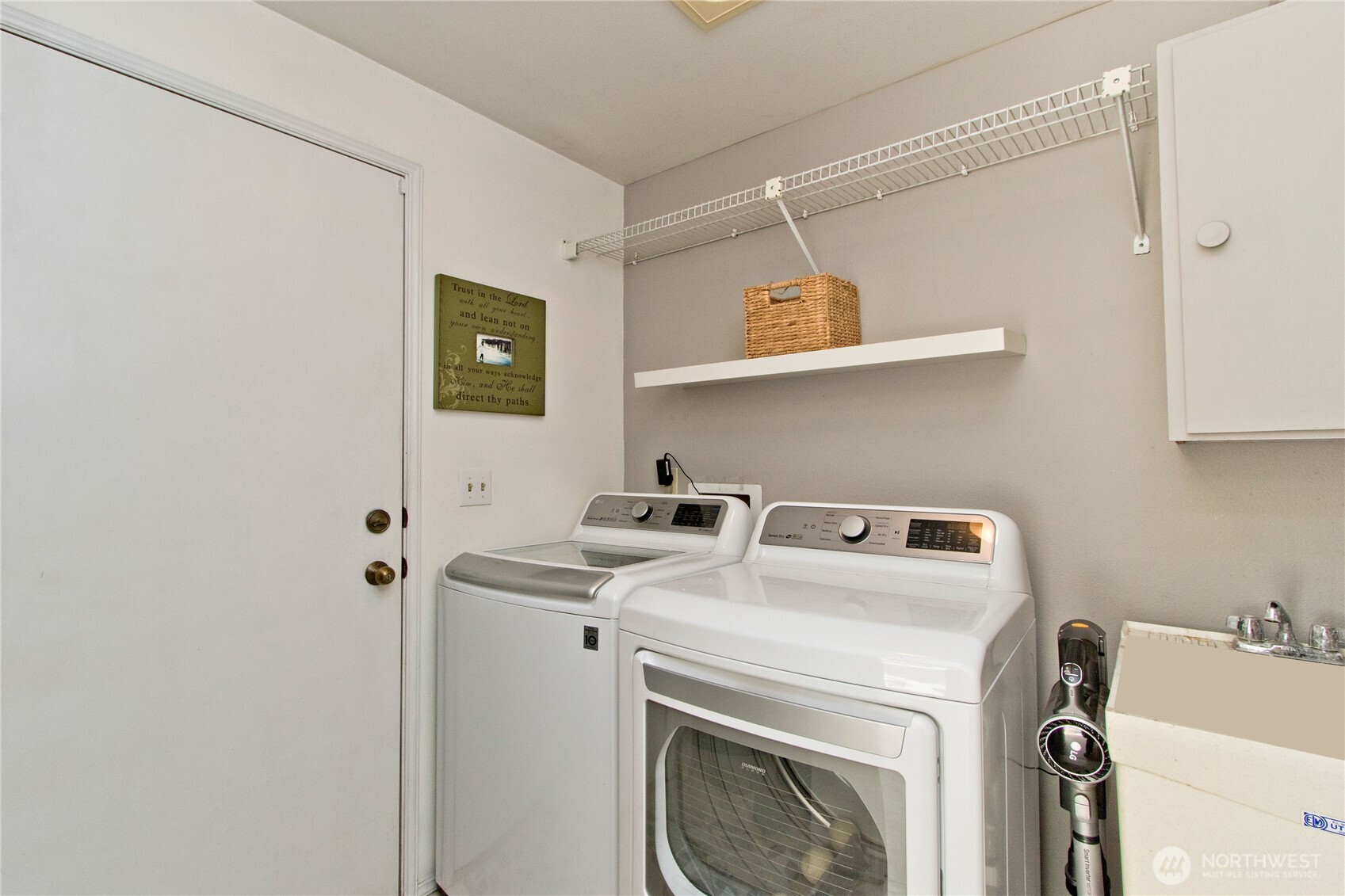 23811 SE 374th Street , Enumclaw, WA 98022