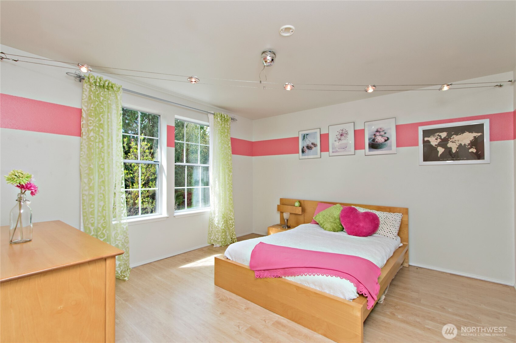 23811 SE 374th Street , Enumclaw, WA 98022