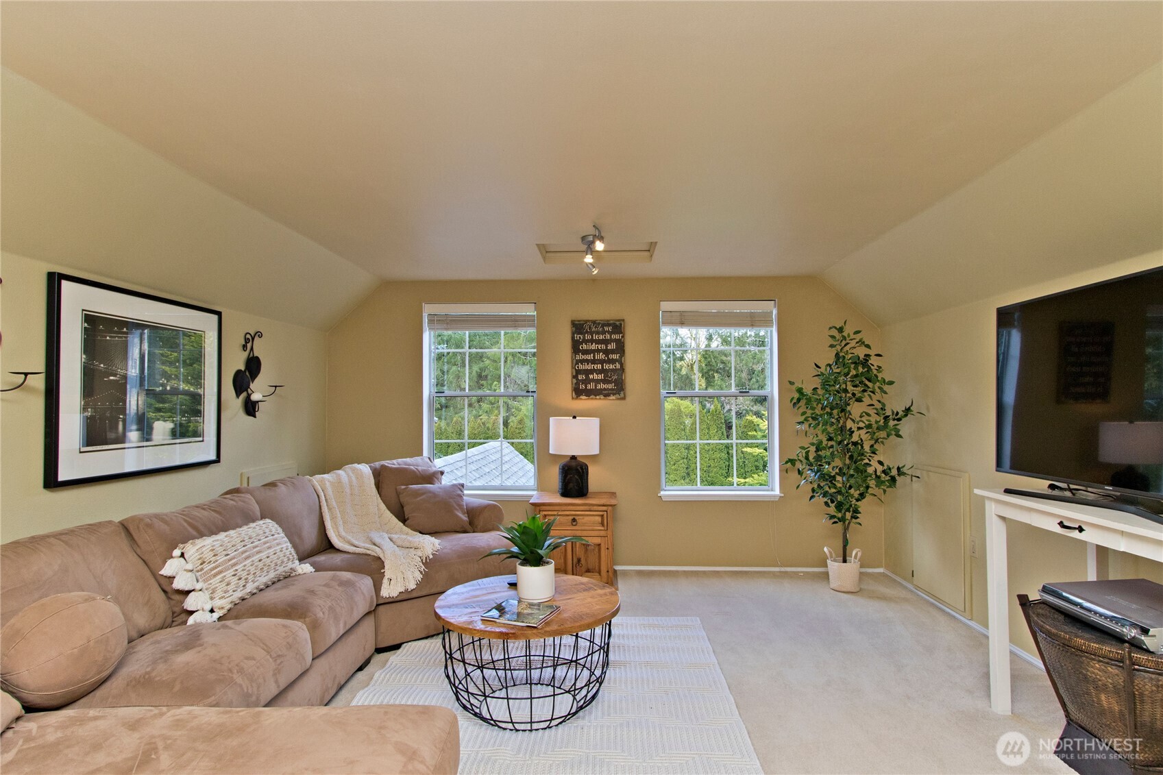 23811 SE 374th Street , Enumclaw, WA 98022