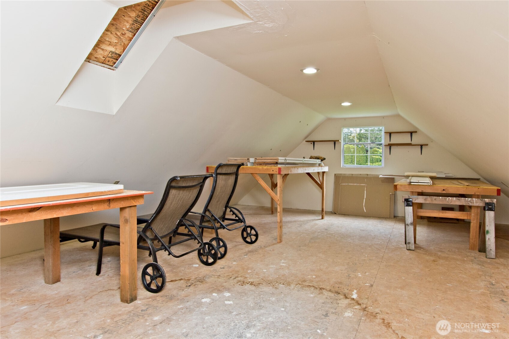 23811 SE 374th Street , Enumclaw, WA 98022