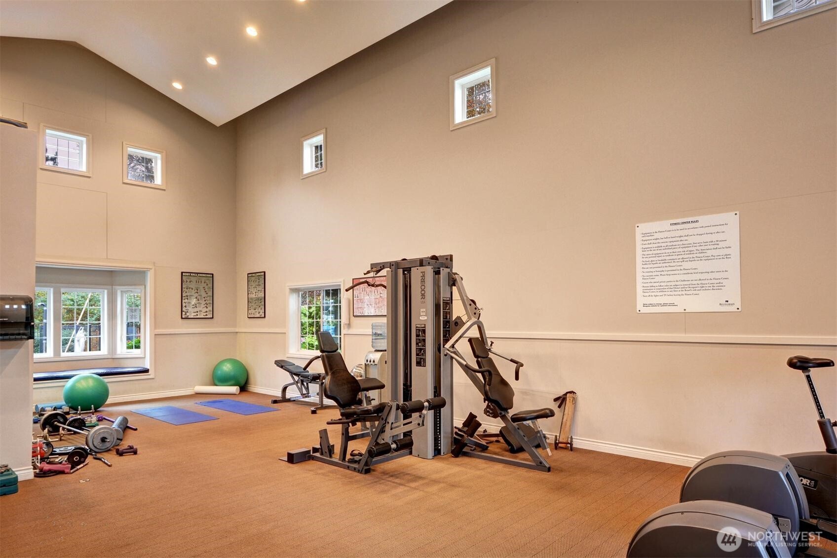 12404 E Gibson Road #B-304, Everett, WA 98204