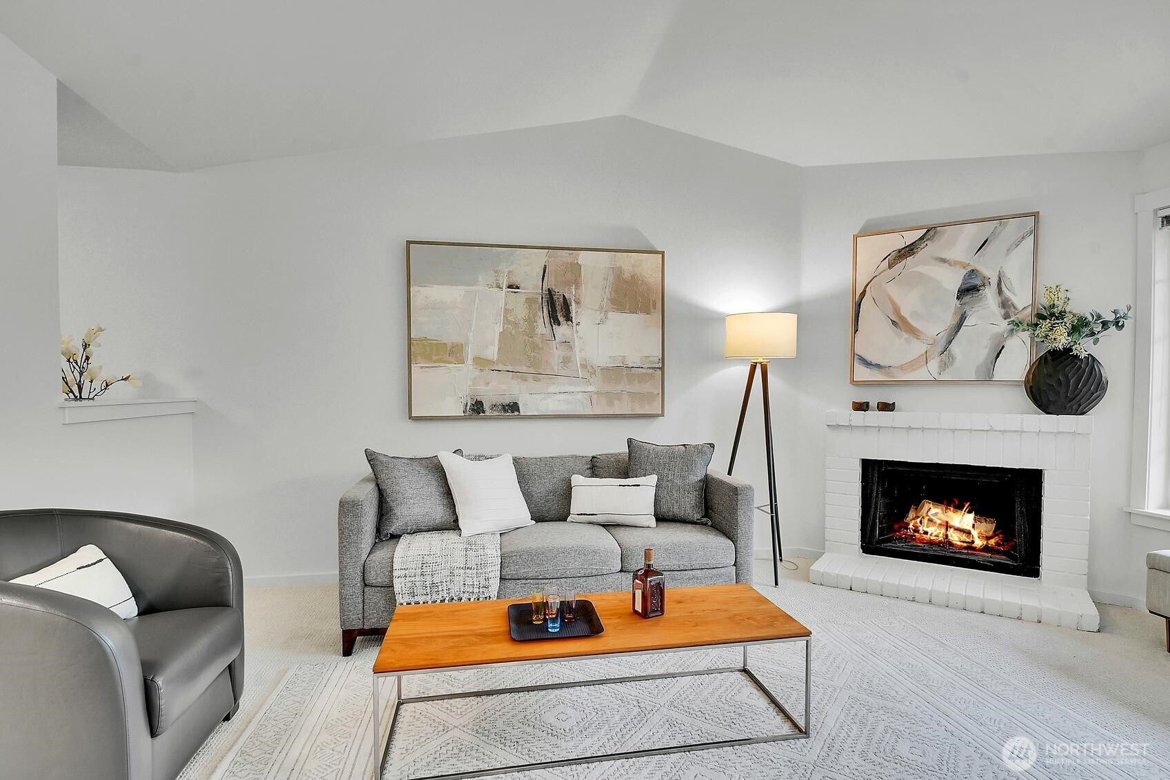 12404 E Gibson Road #B-304, Everett, WA 98204