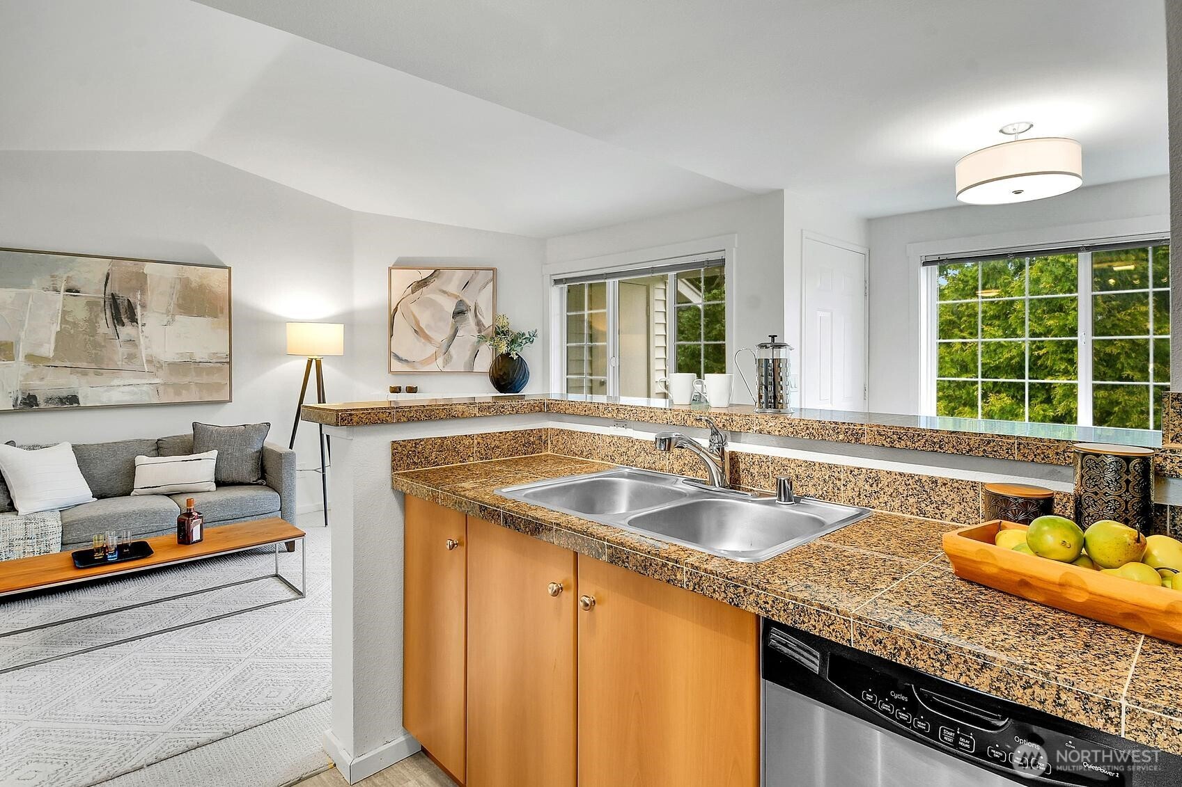 12404 E Gibson Road #B-304, Everett, WA 98204