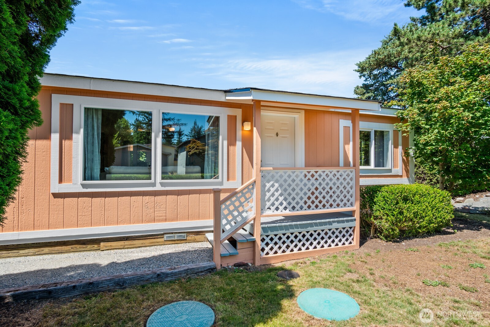 327 Orchard Avenue , Gold Bar, WA 98251