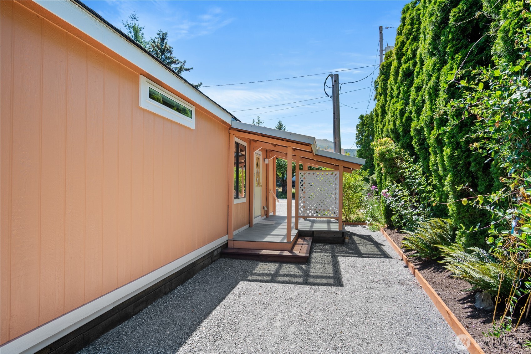 327 Orchard Avenue , Gold Bar, WA 98251