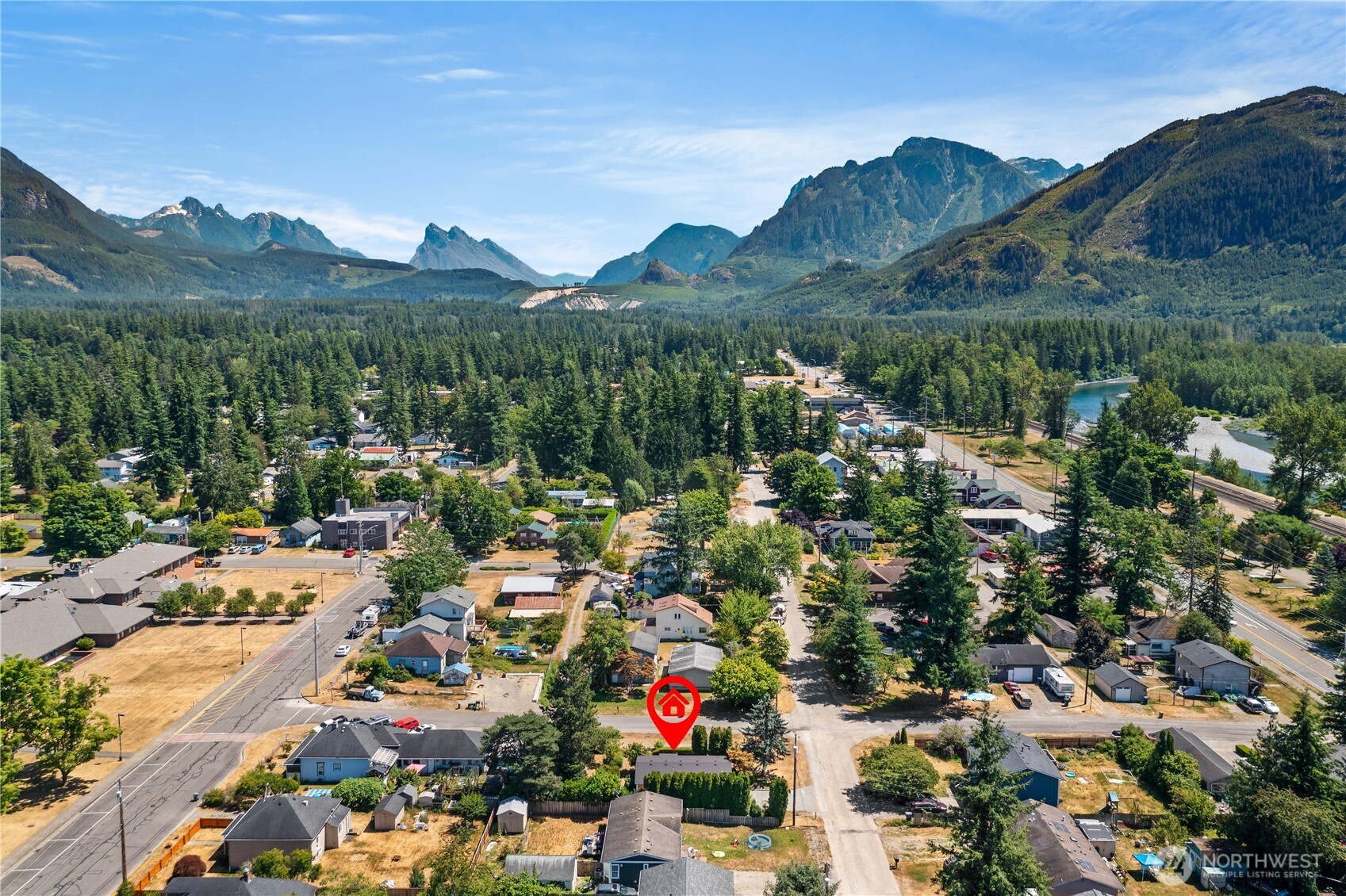 327 Orchard Avenue , Gold Bar, WA 98251