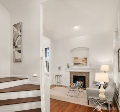 5709 NE 3rd Place , Renton, WA 98059 - Photo 4