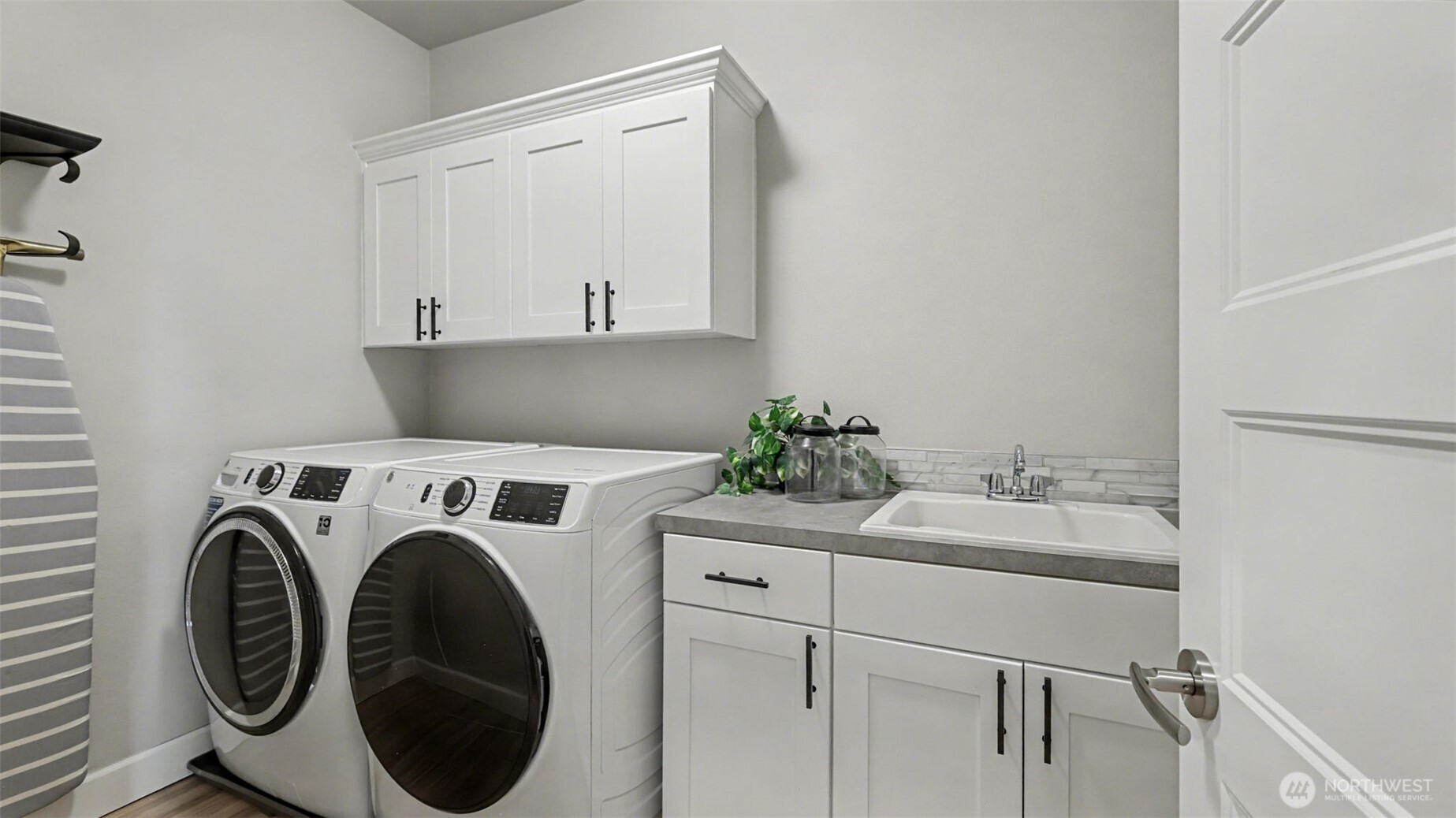 6511 232nd Avenue E, Buckley, WA 98321