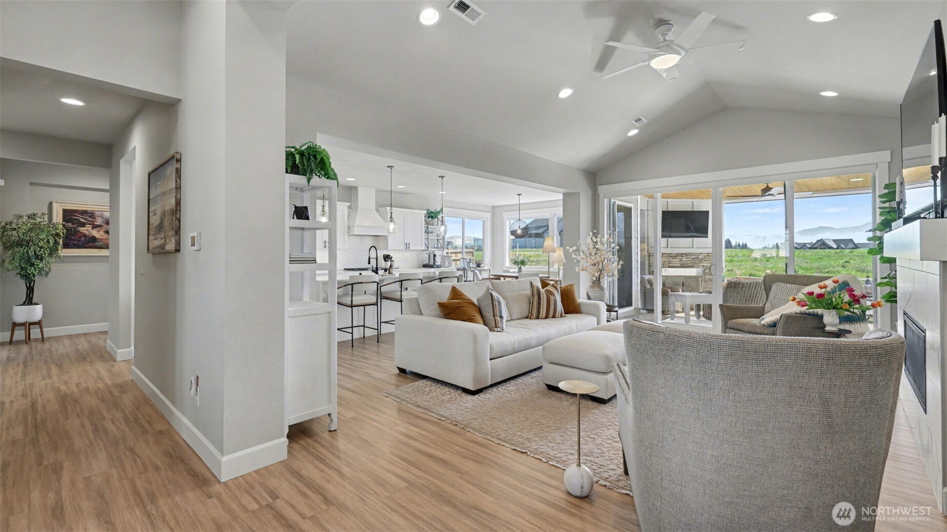 6511 232nd Avenue E, Buckley, WA 98321