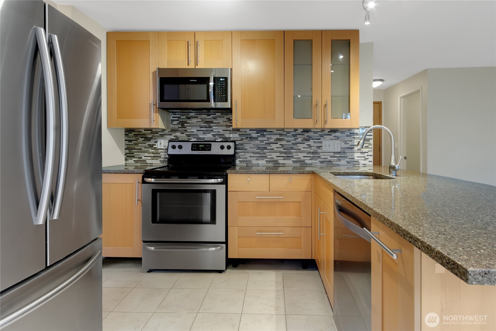26407 118th Place SE, Kent, WA 98030
