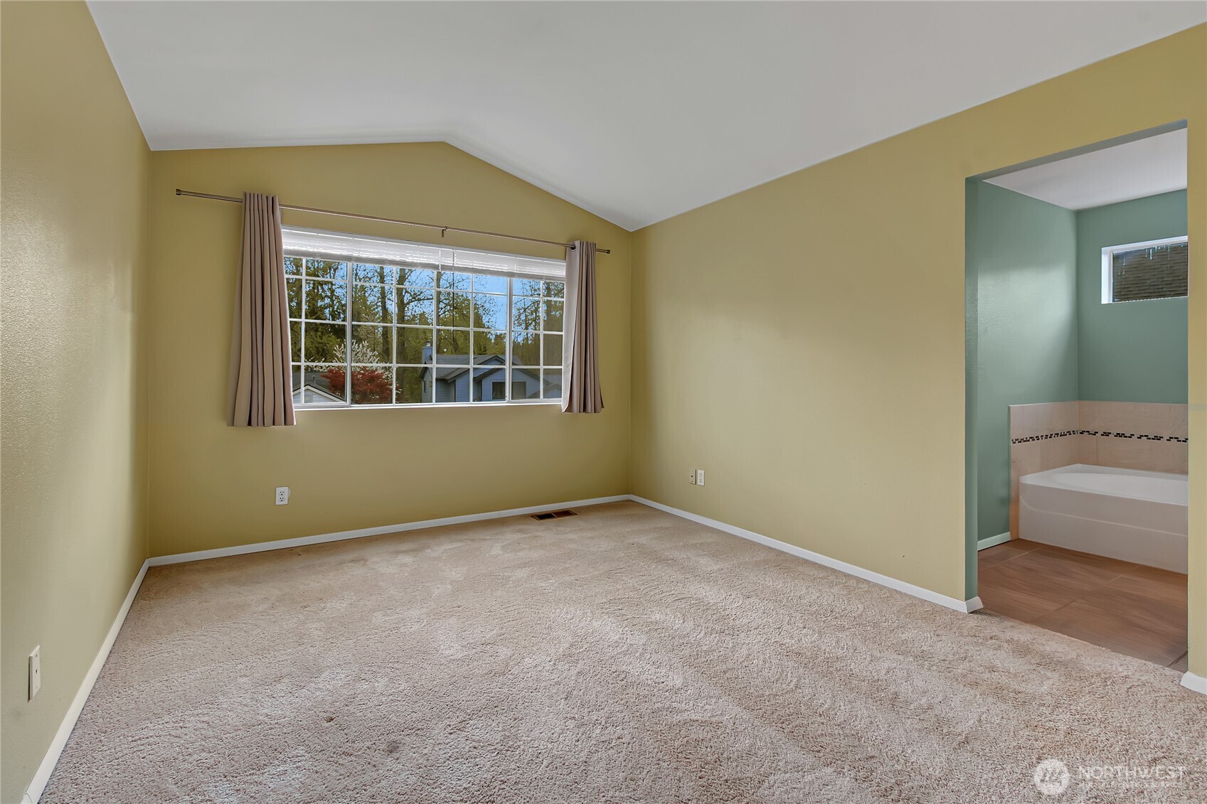 26407 118th Place SE, Kent, WA 98030