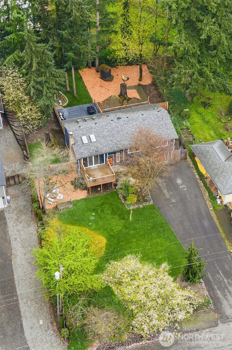 23705 7th Avenue W, Bothell, WA 98021