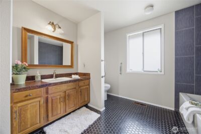 19188 Holmstrom Road , Mount Vernon, WA 98273 - Photo 14