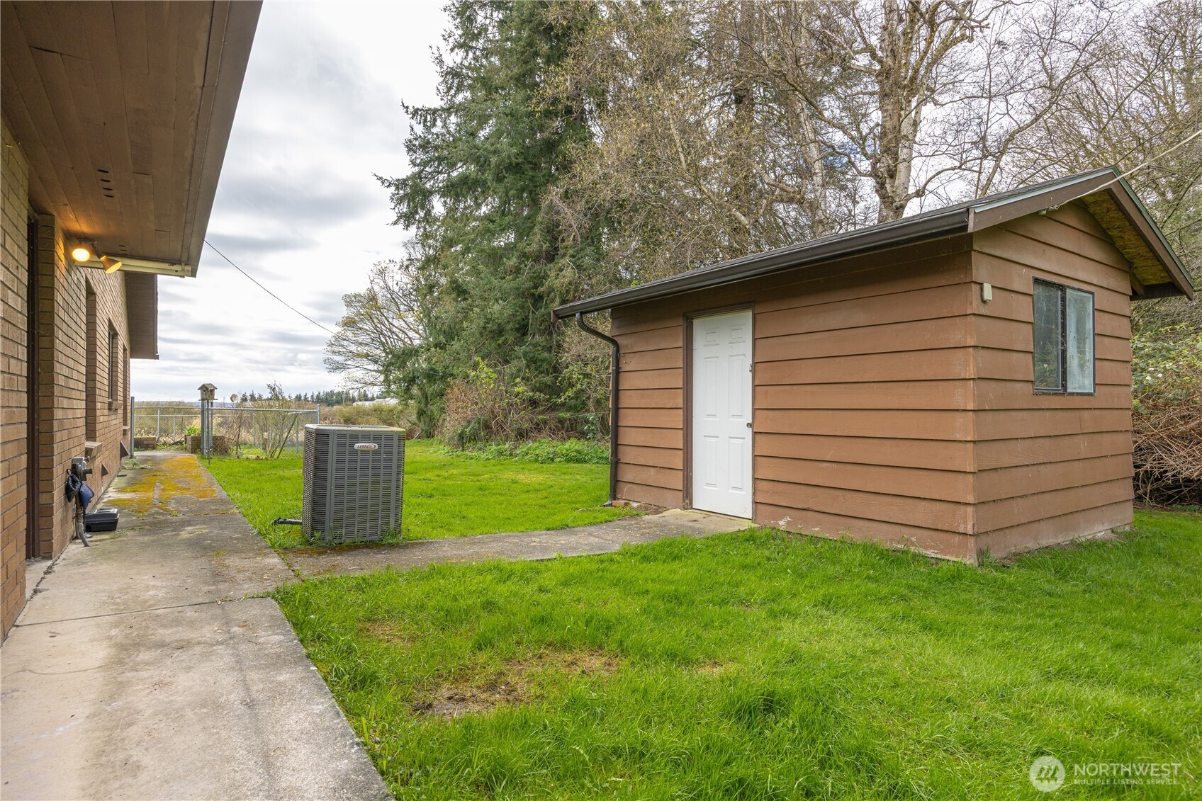 19188 Holmstrom Road , Mount Vernon, WA 98273