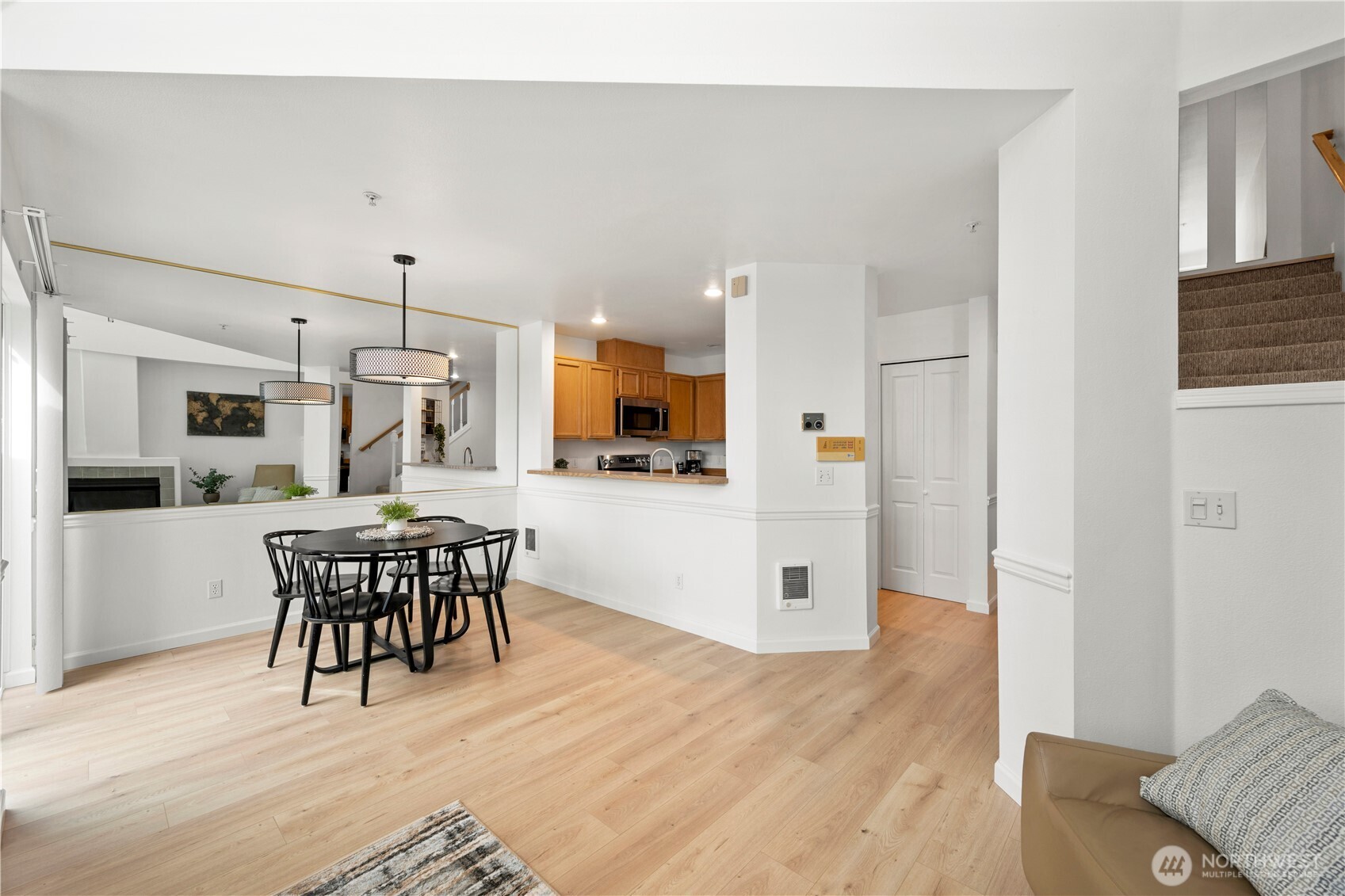 6615 S 239th Place #R110, Kent, WA 98032