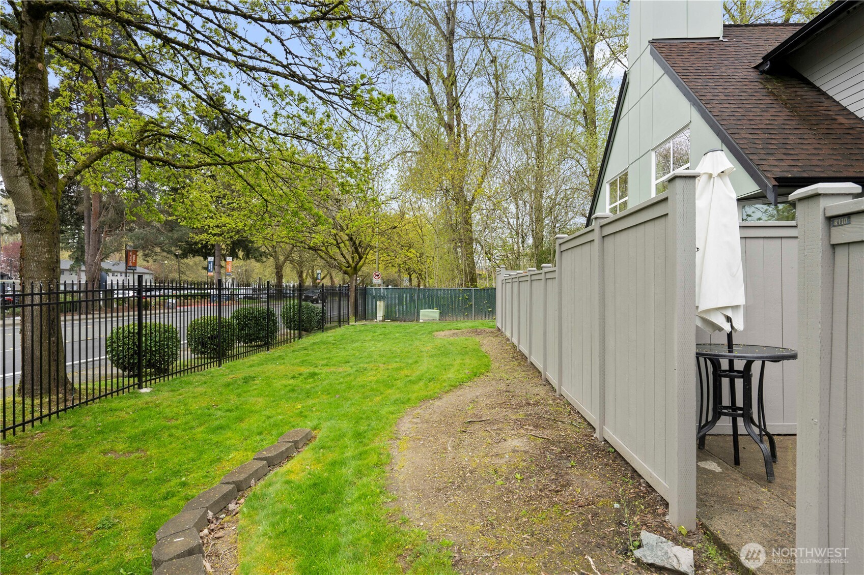 6615 S 239th Place #R110, Kent, WA 98032