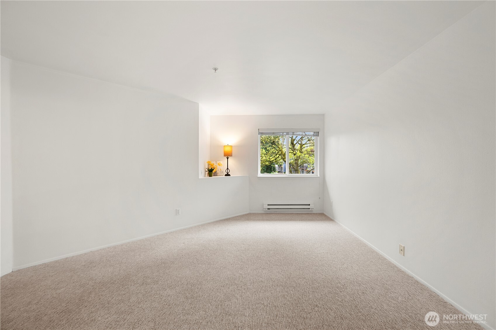 6615 S 239th Place #R110, Kent, WA 98032