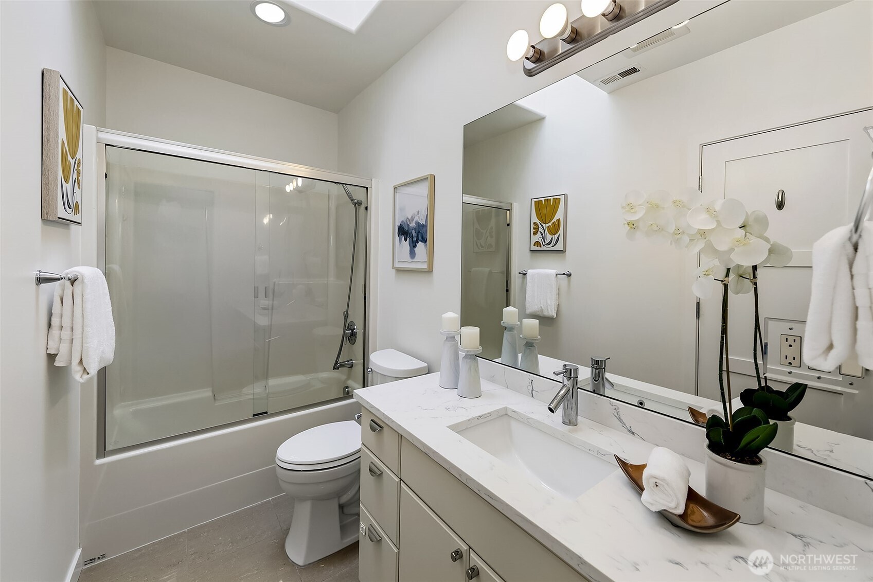 526 14th Avenue W, Kirkland, WA 98033