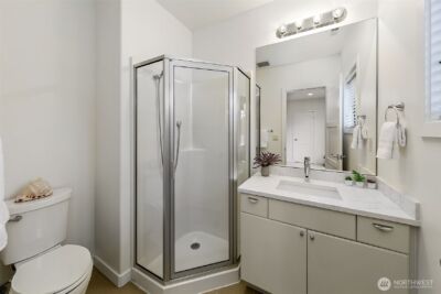 526 14th Avenue W, Kirkland, WA 98033 - Photo 35